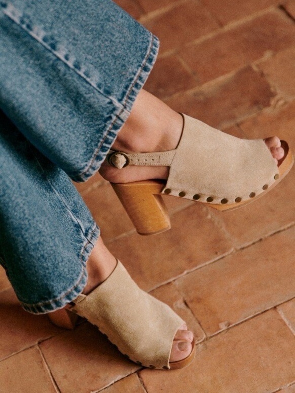 Sezane Olive Green Suede Dakota Clogs - Picture 2 of 5